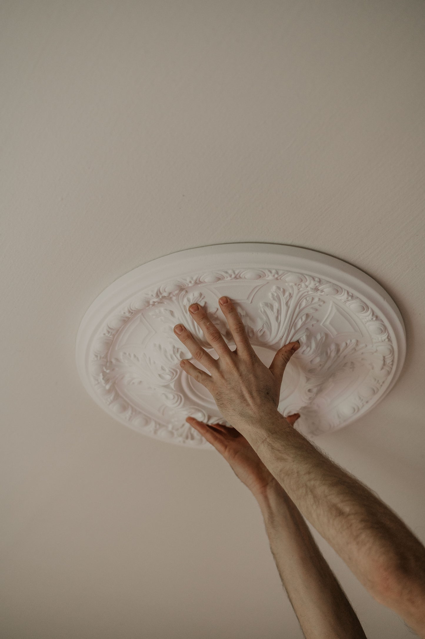 Ceiling rose K17